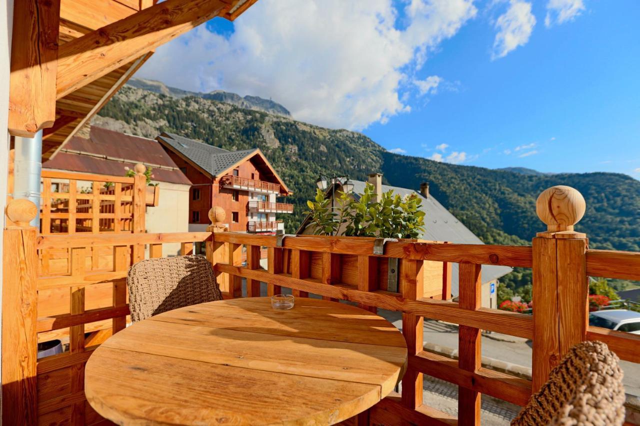 Hotel Le V De Vaujany Eksteriør billede