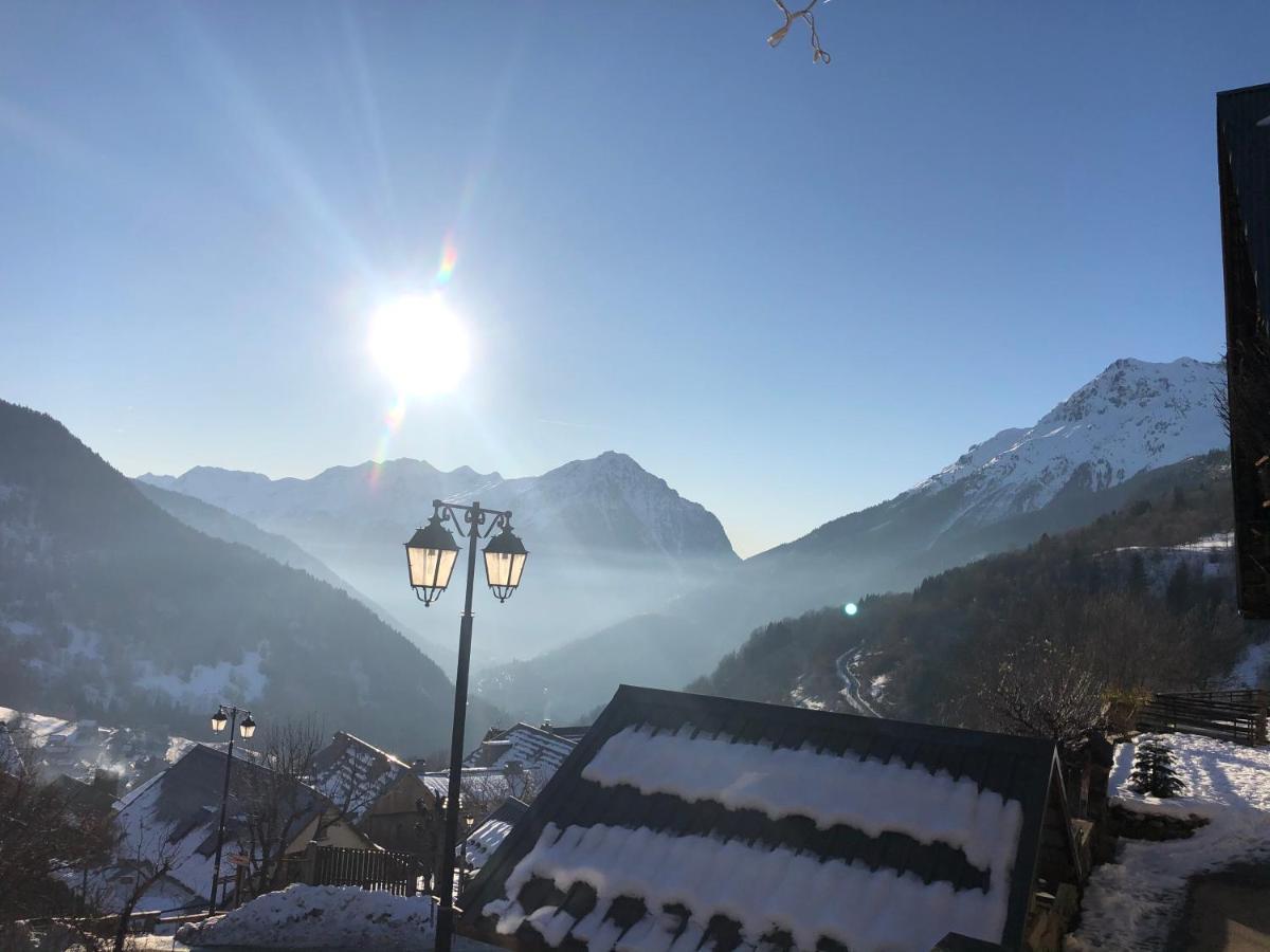 Hotel Le V De Vaujany Eksteriør billede