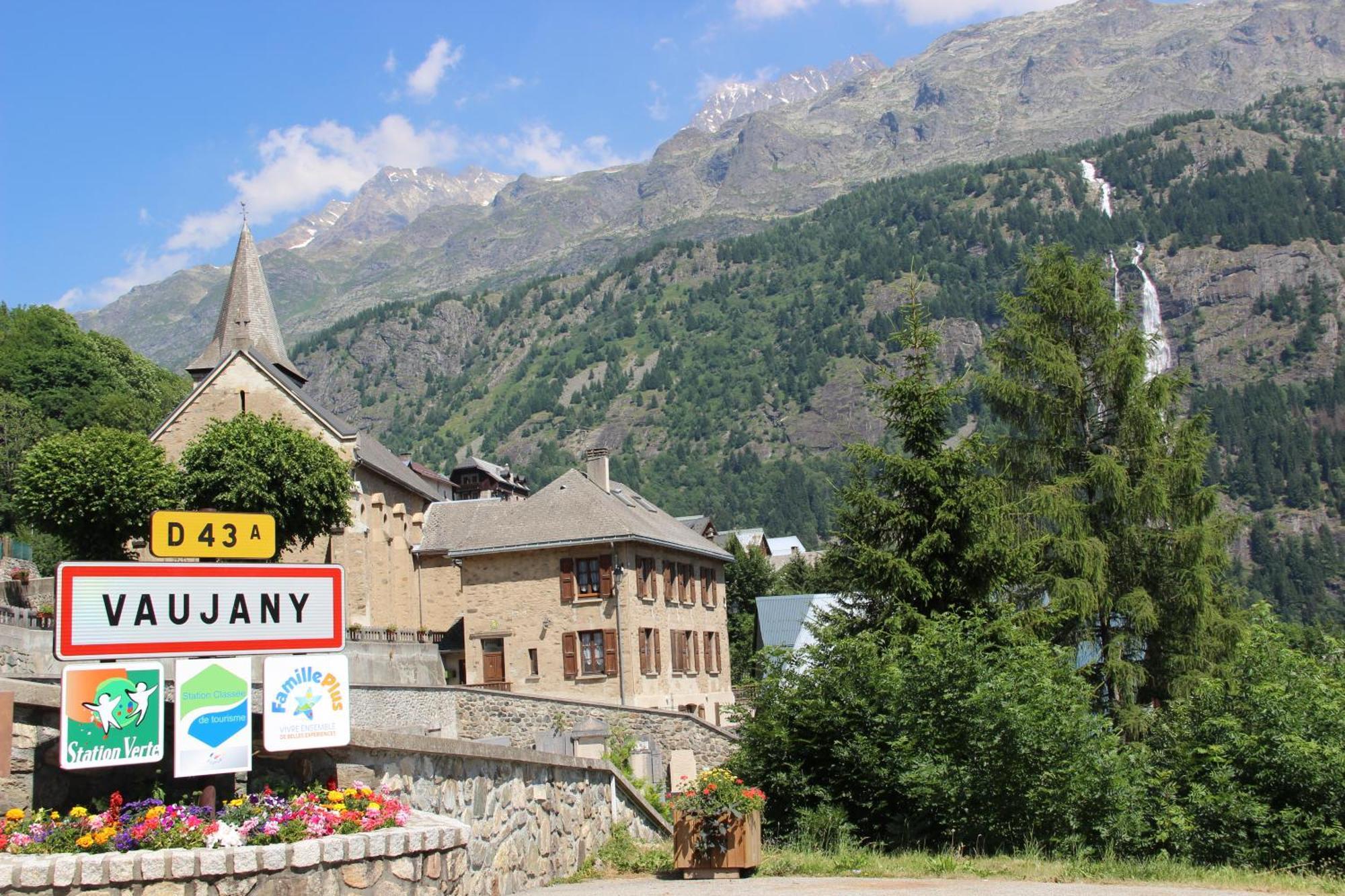 Hotel Le V De Vaujany Eksteriør billede